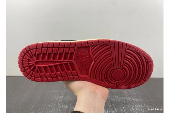 Trophy Low Jordan 1 OG Away Retro Room FN0432-100 0212